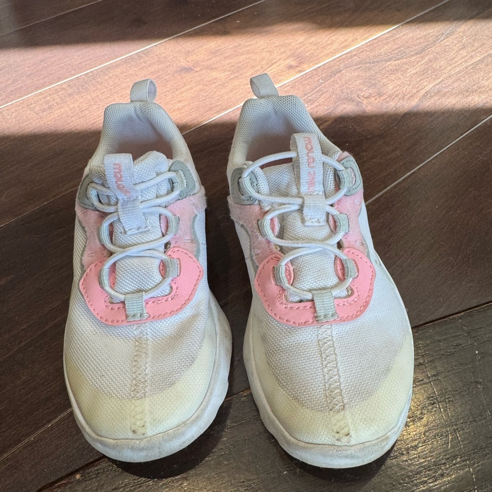 Nike Kids White and Pink Sneakers